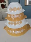Vintage Pyrex 1974 Gold Cinderella Butterfly Pattern 4 Mixing Bowls Full Set