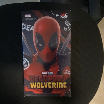 Marvel Deadpool 1/12 Scale Action Figure Deadpool & Wolverine w/ Stand & Swords