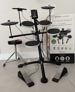 Roland TD 1K Electronic Drum Kit with Stool and Sticks