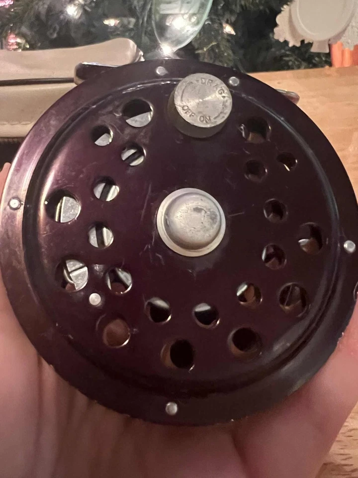 Винтажная нахлыстовая катушка Sears Ted Williams с чехлом (модель 312.31140) - Изображение 2 из 4