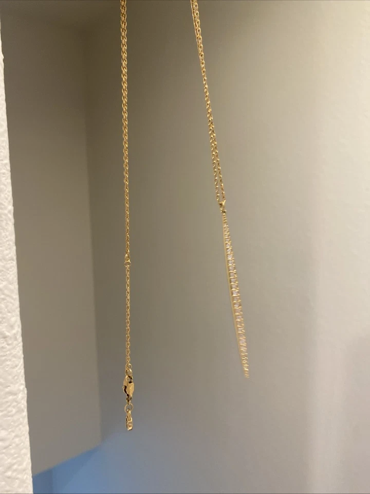 Colgante Michael Kors tono dorado pavé fósforo Foto 2 de 4