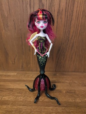 Monster High Draculaura Great Scarrier Reef Doll 