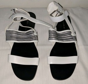bcbg white shoes