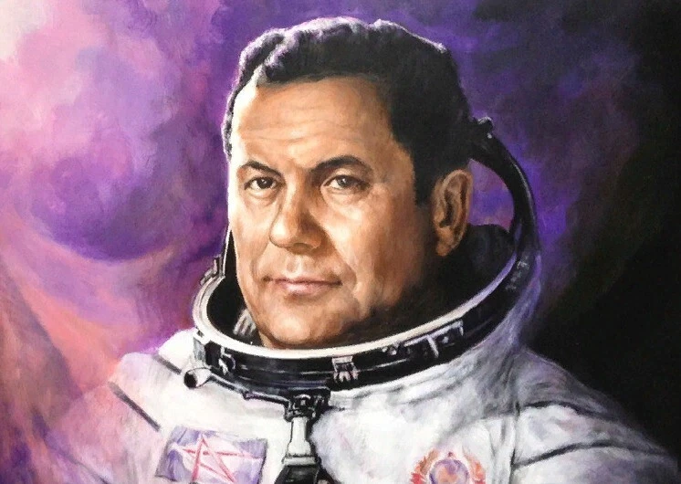 RARE STAMPS of Ukraine 50 years since the Space Flight of P. Popovich FULL SHEET - Image 2 of 4