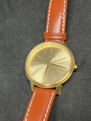 Nixon Movin' Out The Kensington Leather Band Watch w/ New Battery