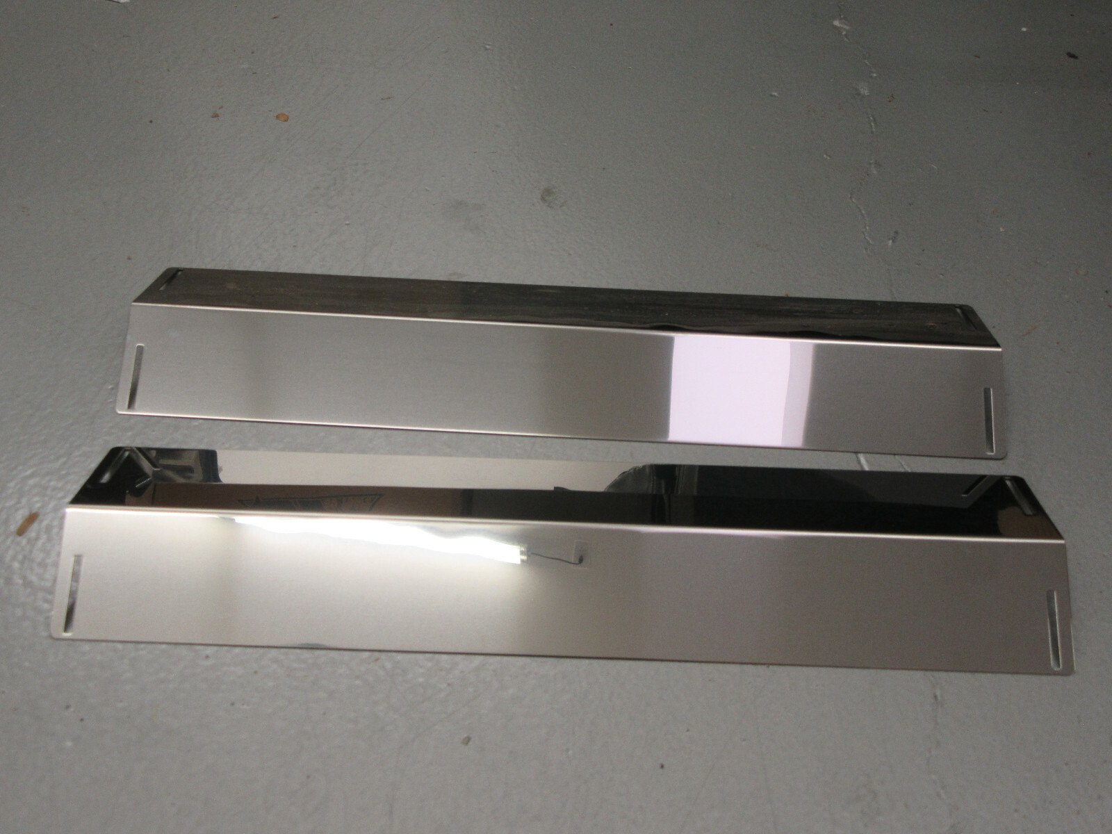 SHINESTAR SSHP016 Set of 2 Stainless Steel Grill Heat Shield 16.5x4