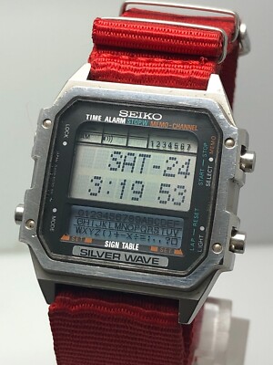 Vintage Seiko D409-5030 Silver Wave Sign Table Digital Men's Watch
