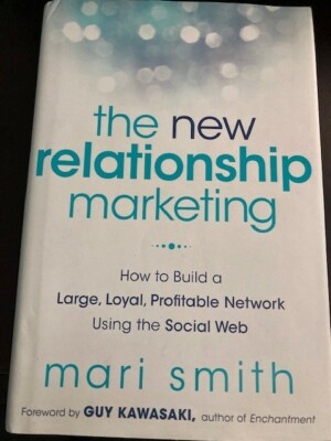 The New Relationship Marketing : How to Build a Large, Loyal, Profitable Network