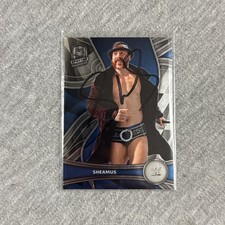 2022 Panini Chronicles WWE - Spectra Sheamus #394 Signed Auto