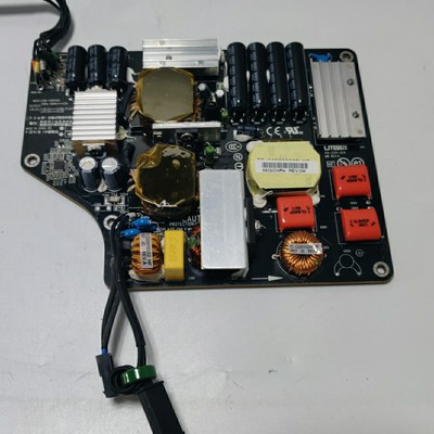 Apple 24'' Cinema Display A1267 212W Power Supply. PA-2201-02A