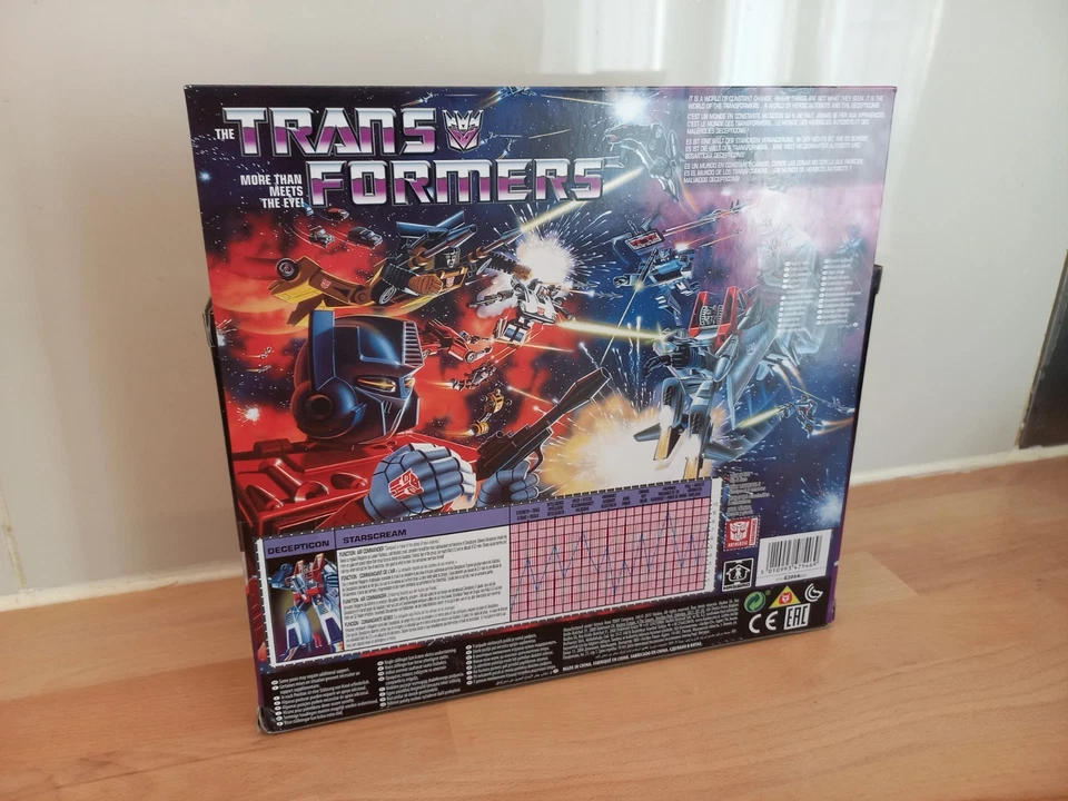 Transformers G1 Walmart reissue Starscream - Photo 2/3