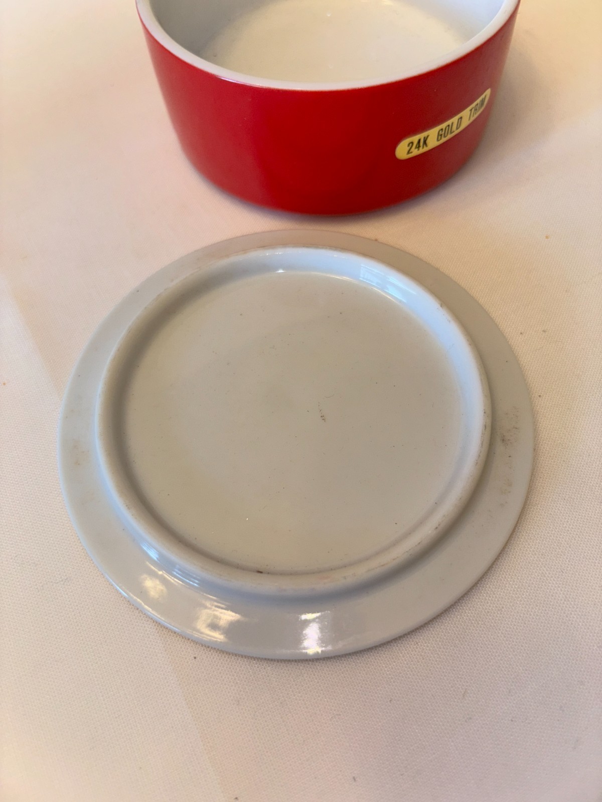 Vtg Christmas Chokin Jamestown China Poinsetta Trinket Box 24k Gold Trim Dish