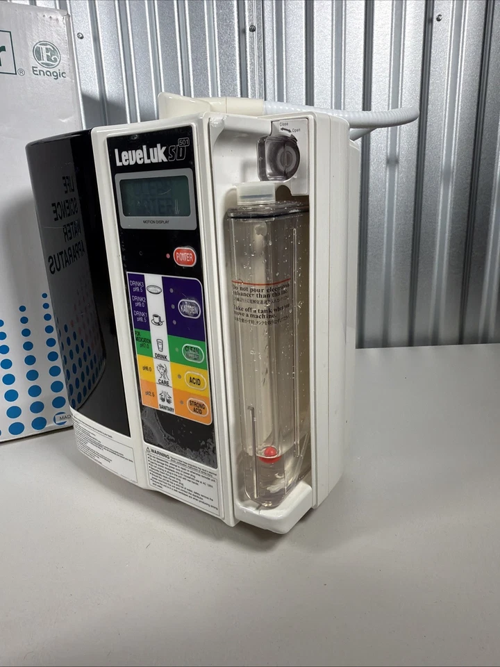 Enagic LeveLuk SD501 Ionized Electrolysis Kangen Water Machine, Model TYH-401 - Image 4 of 4