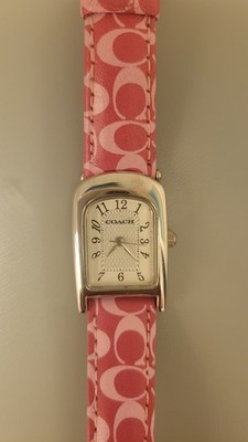 COACH  Ladies Watch with leather band. New Battery
