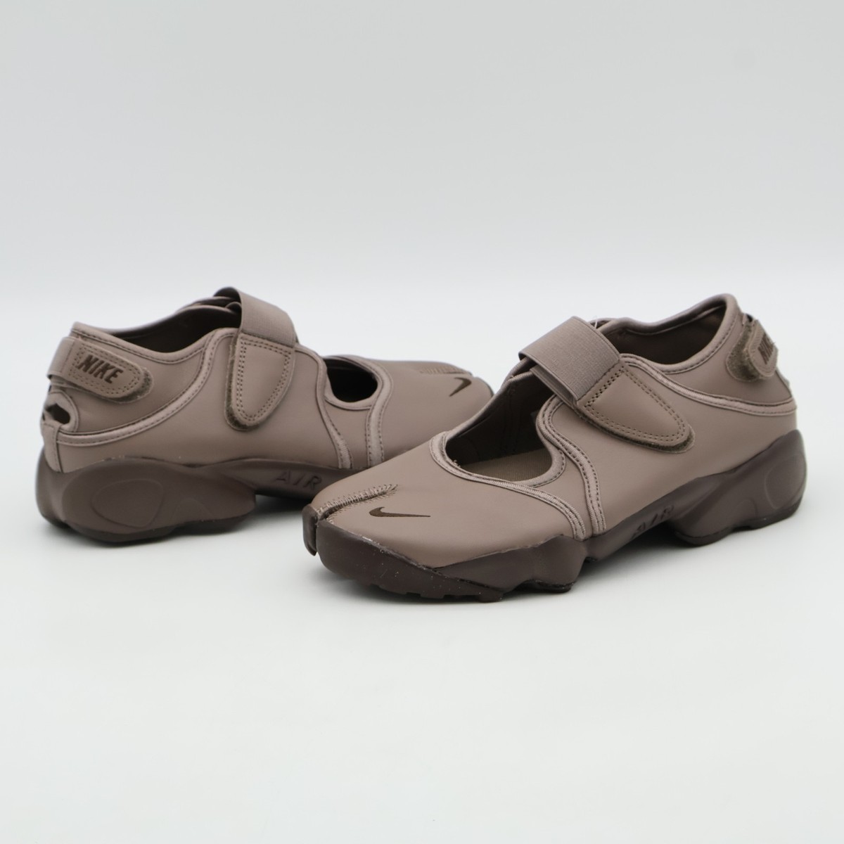 IO8738-214 Nike Air Rift LTR Mink Brown Baroque Brown Black