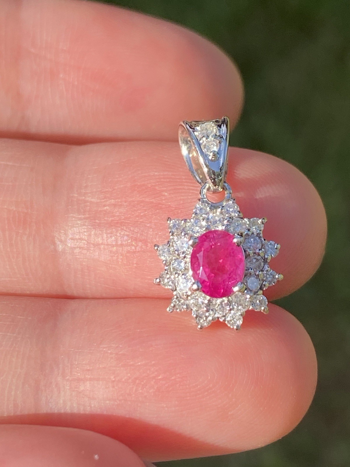 Stunning Solid Platinum Natural Red Ruby & Qualit… - image 1