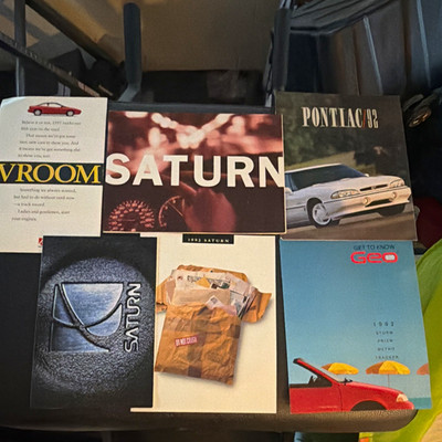 Saturn & Pontiac Promotional Vehicle Brochures and Catalogs Lot