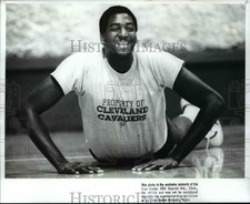 1988 Press Photo Tree Rollins stretches his back during warm-up. - cvb64003