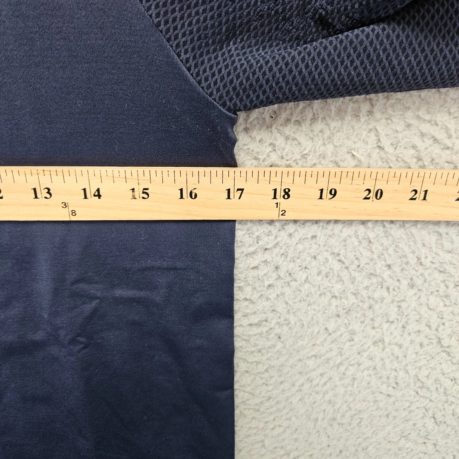 fabletics long sleeve crewneck athletic shirt