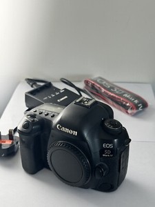 Canon EOS 5D Mark IV 30.4MP Digital SLR Camera - Black (Body Only)