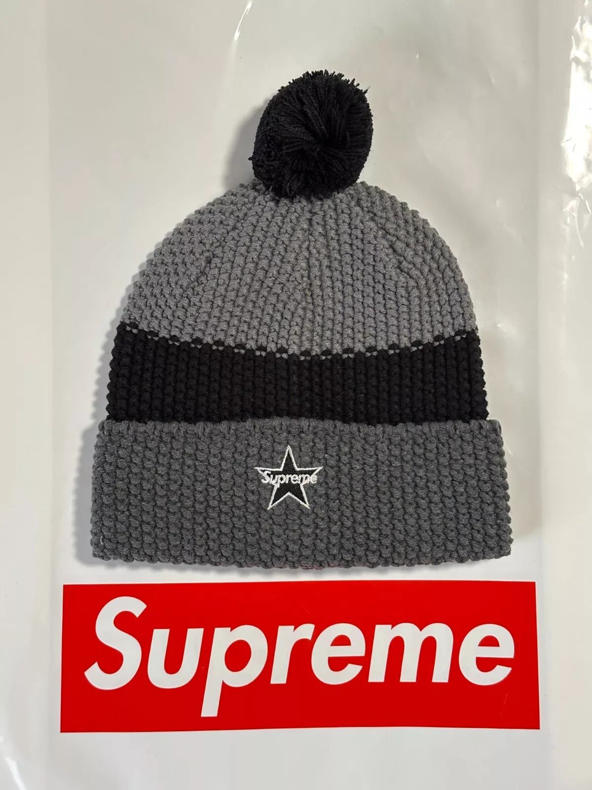 BONNET ALPIN SUPRÊME (NOIR) FW20 GRAND LOGO NOUVELLE ÈRE LOGO BOÎTE CROISÉE LAINE MOHAIR