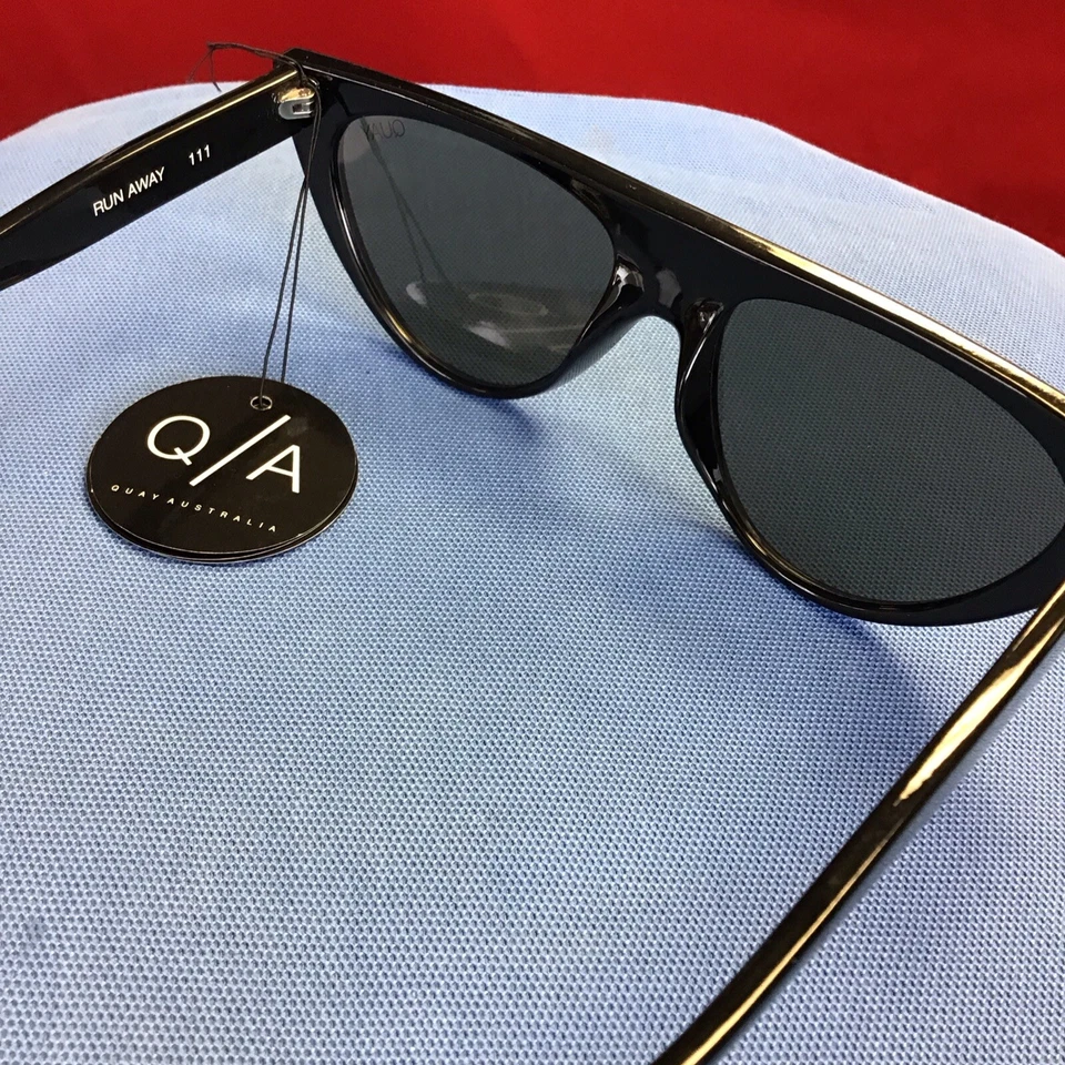 Óculos de sol QUAY Run Away tartaruga vermelha topo plano olho de gato novo com etiquetas - Imagem 4 de 4