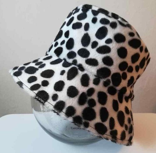 Bucket Hat in Faux Fur Dalmatian Print 