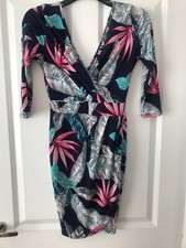 Lovely bodycon midi Floral dress Fashion Nova 10 used