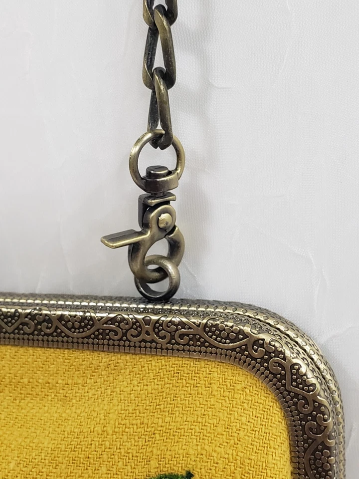 Bolso Cartera Kisslock Bordado Cerezas con Cadena Amarillo Lino Mezcla Algodón Foto 4 de 4