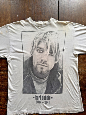 Vintage 1994 Kurt Cobain Memorial T-Shirt XL Nirvana Tribute Original 90s Grunge