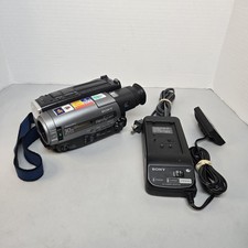 Sony Handycam CCD-TR96 Video8 Handheld Camcorder 30x Zoom - Tested