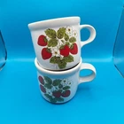 Vintage McCoy Strawberry Country #286 Coffee Tea Mugs Set Cup USA Cottage Core C