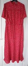 Image of BNWT OASIS RED MIX FLORAL PRINT DRESS SIZE 14 RRP £52.00