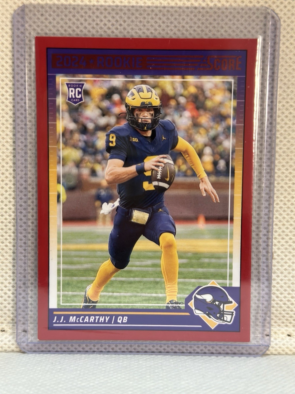 2024 Score - Rookies J.J. McCarthy #304 Red (RC)