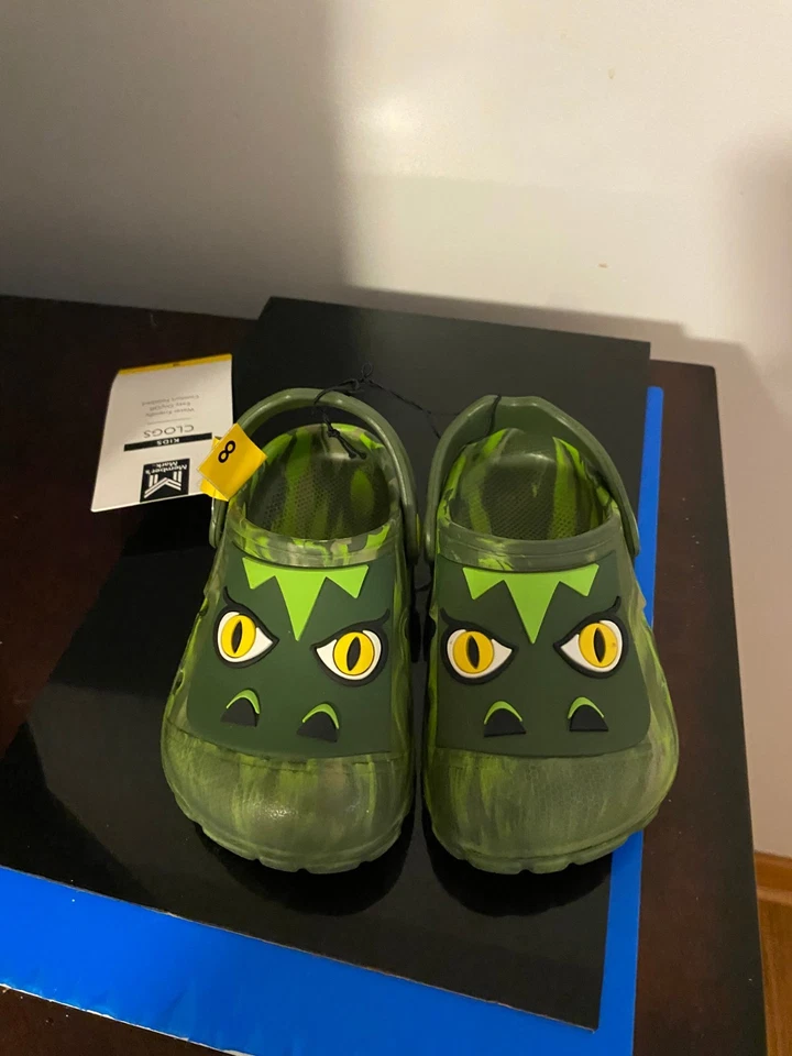 NUEVAS SANDALIAS ZUECO MARCA MIEMBRO NIÑOS PEQUEÑOS TALLA 8 Foto 3 de 4