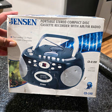 Jensen CD-540 Boombox CD CD-R/RW Cassette Recorder AM/FM Radio Aux In Black