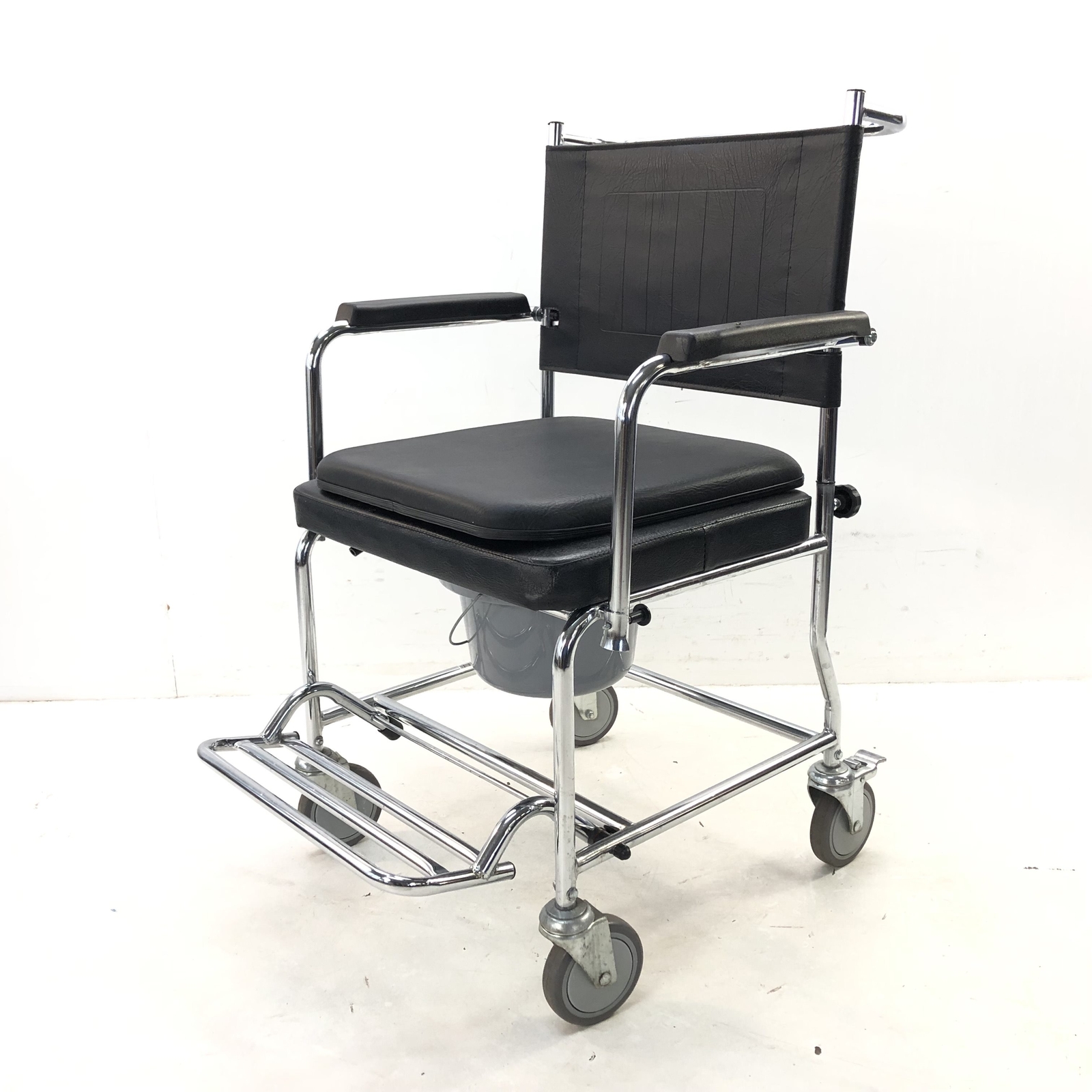 XXL Toilettenstuhl Trendmobil TSF 220 kg Sitzbreite 55cm bis Nachtstuhl WC-Stuhl