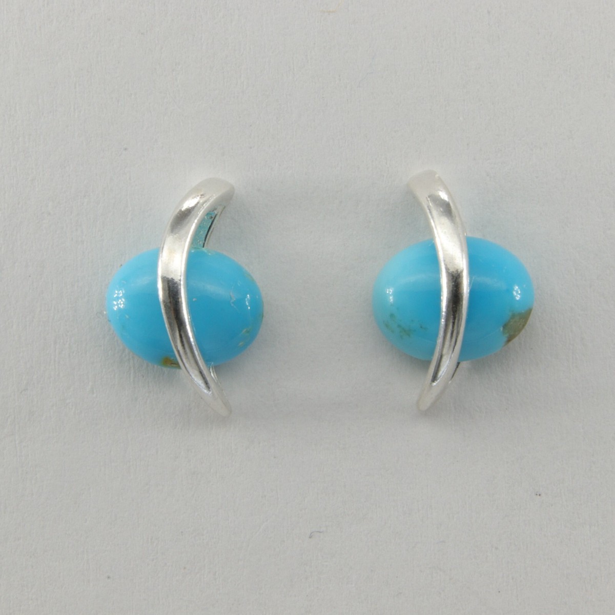 Genuine and Natural Blue Oval TURQUOISE Stud Earrings 925 Sterling Silver  #2e