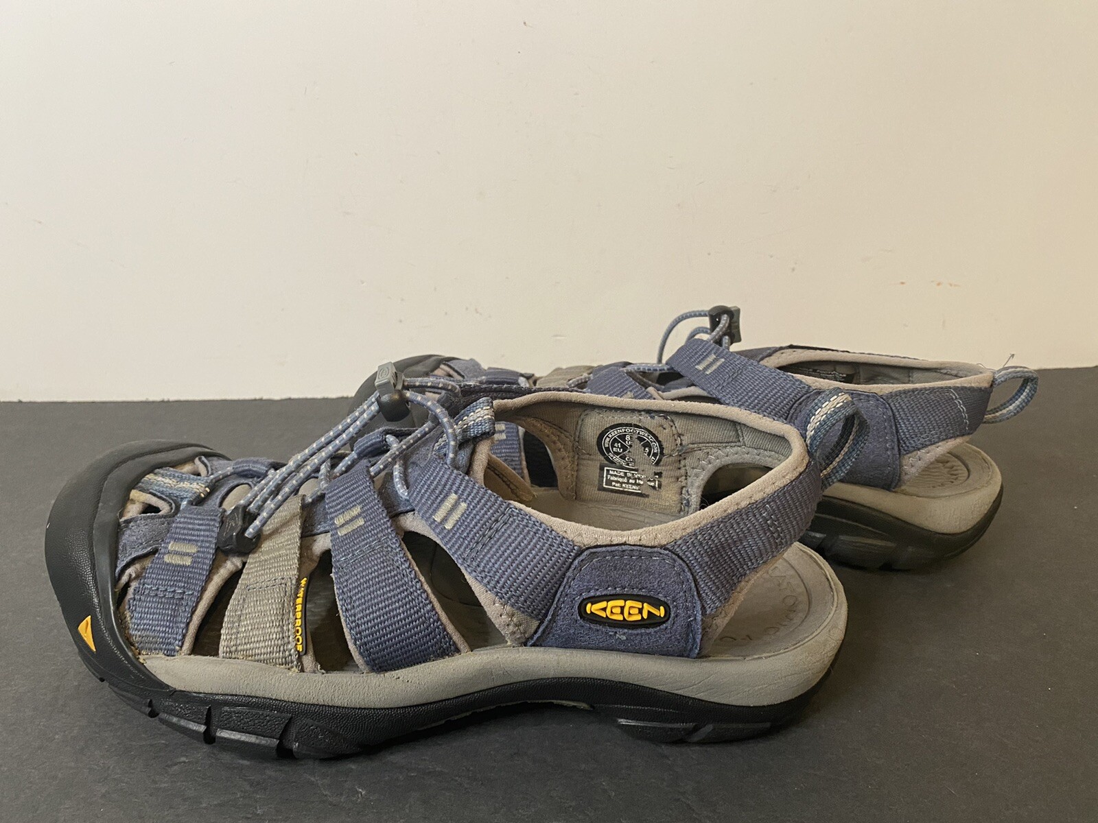 KEEN Scarpe da trekking sandles Impermeabili con plantare anatomico antiodore da uomo 8 5 1012206