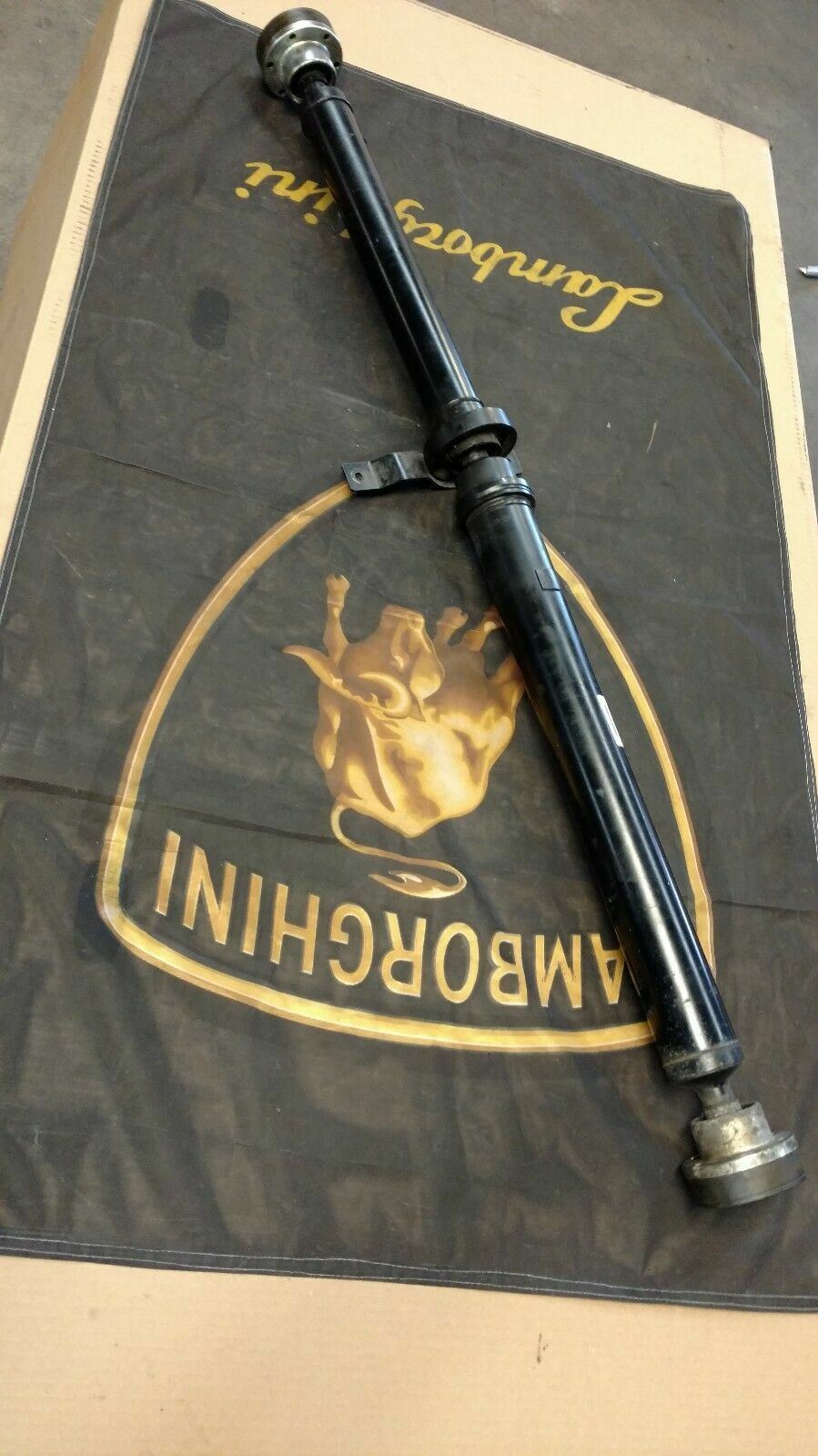 LAMBORGHINI GALLARDO MIDDLE REAR PROPELLER DRIVE SHAFT OEM 400521101