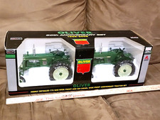 Oliver 770 Gas & 880 Diesel Wide Front 50th Anniversary Set 1:16 Speccast Nib