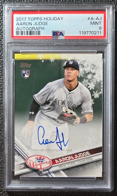 2017 Topps Holiday * Aaron Judge Rookie Holiday Auto RC * PSA 9