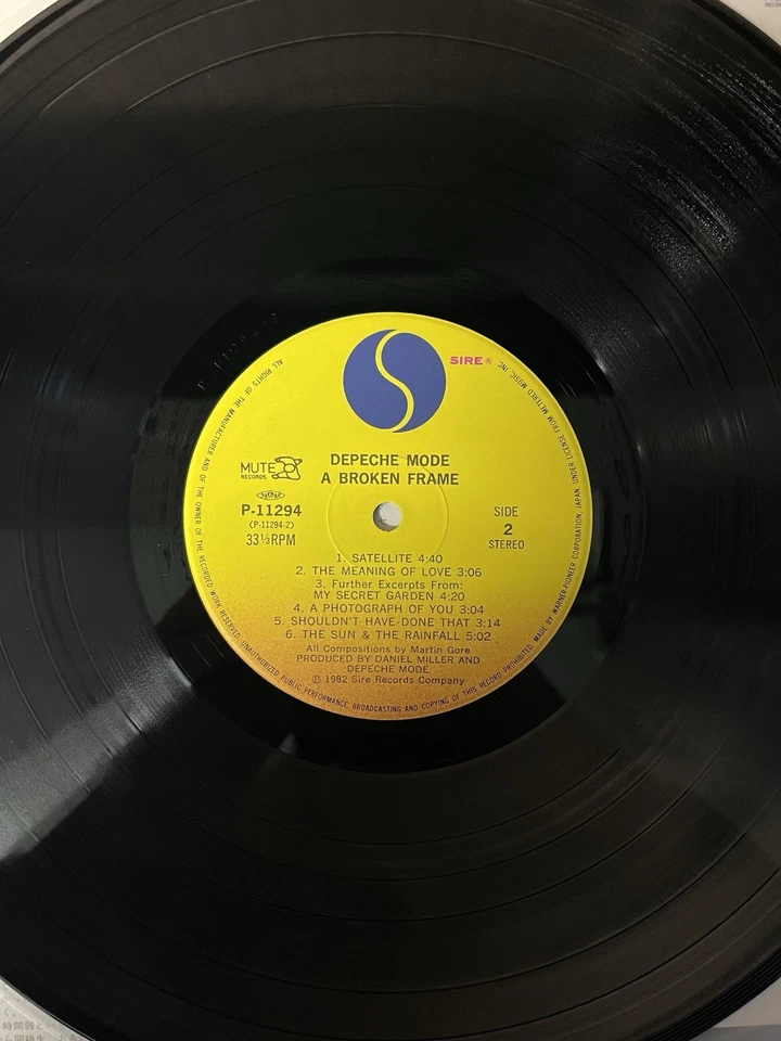 DEPECHE MODE A Broken Frame JAPAN LP RECORD P-11294 OBI + 2 INSERTS - Image 4 of 4