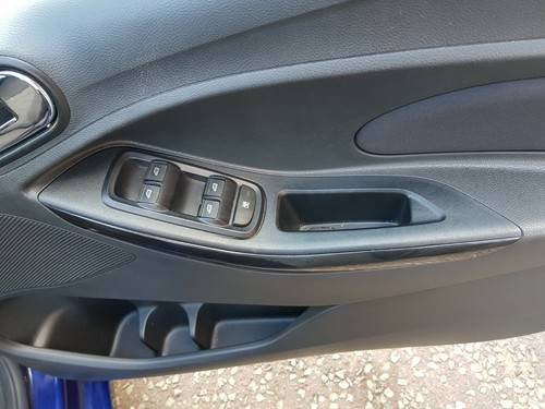 Interruptor de control de ventana lateral del conductor manual gasolina Ford Ka+ Zetec 1.2 2018-2022 - Imagen 2 de 8