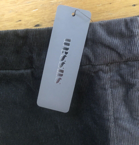 Sussan Corduroy Women's Grey Skirt Midi Length 2 Tone Colour Brand New Size 12 - Picture 5 of 9