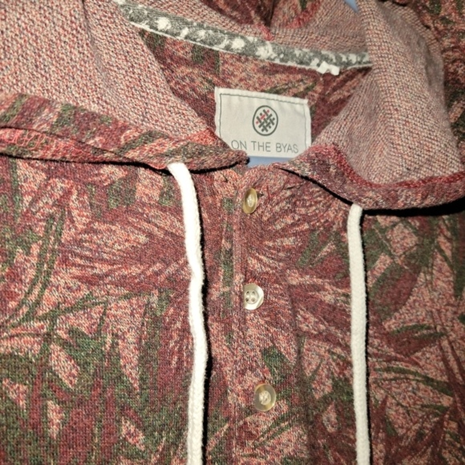 Picture 4 of 8