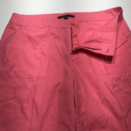 Chadwicks Shorts Womens Size 12 Lightweight Cuffed Cargo Pink Comfort Fit - Picture 5 of 12