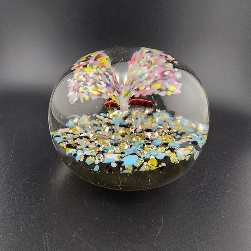 Peter Gentile Butterfly on Frit Art Glass Paperweight Morgantown WV 3" Vintage - Picture 10 of 17