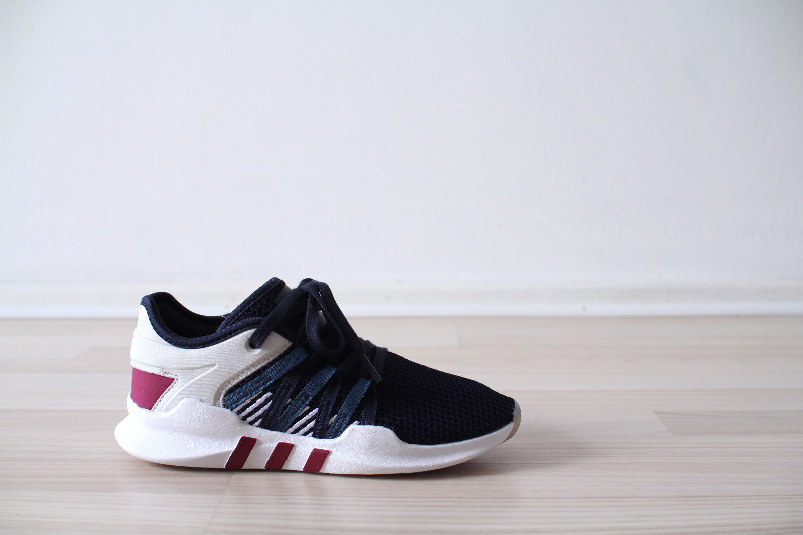 Adidas EQT Racing ADV W Blau Weiß Gr. 38,39 NEU & OVP Equipment BY9797 Adidas EQT Racing ADV W Blau Weiß Gr. 38,39 NEU & OVP Equipment BY9797