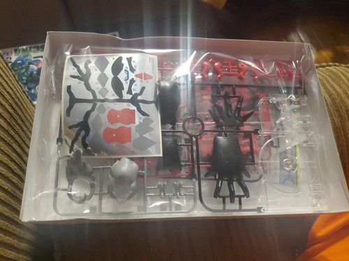 Bandai Pokemon Yveltal Quick Plastic Model Kit Brand New Open Box, Japanese - Picture 7 of 9